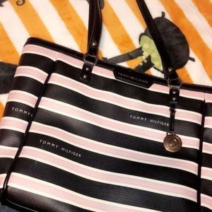 Tommy Hilfiger purse